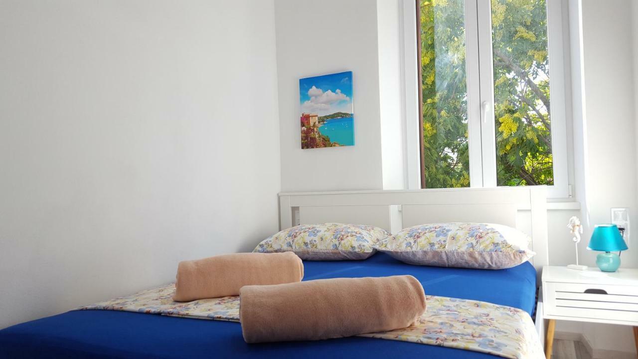 Apartment Imperia *** Πούλα Εξωτερικό φωτογραφία